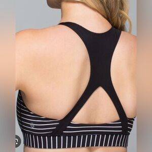 Lululemon 50 reps‎ bra black/white size 6